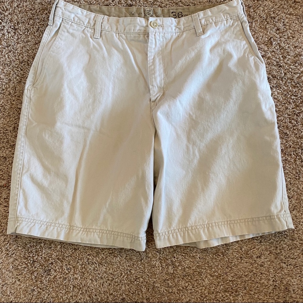 Izod shorts flat front 4 pocket tan khaki 36W